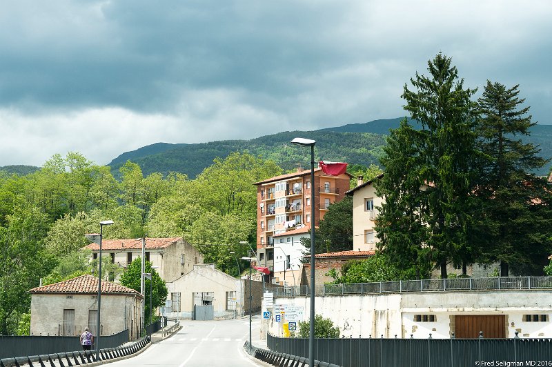 20160530_150551 D4S.jpg - The Pyrenees form a natural boundary between Spain (and Portugal) and the rest of Europe.